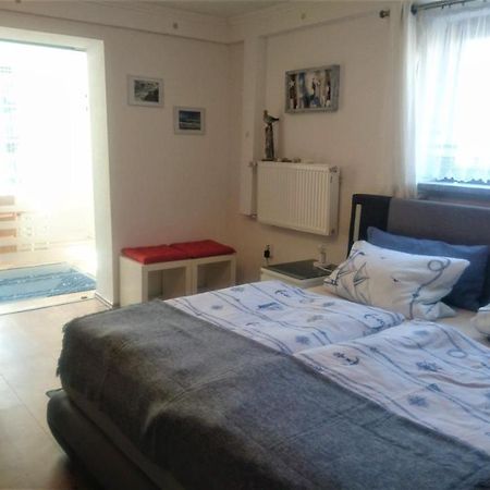 Ferienwohnung Neuensien Sellin  Buitenkant foto